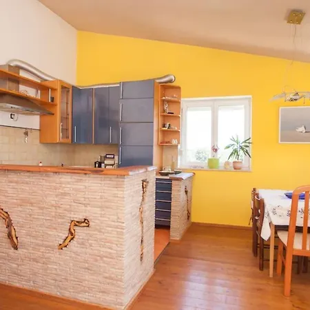 Iva Apartment