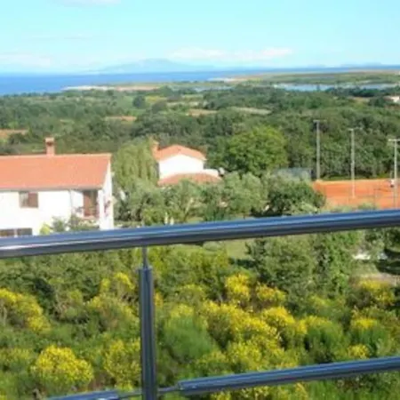 Iva Apartment Liznjan