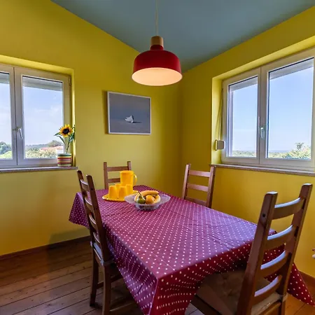 Iva Apartment *