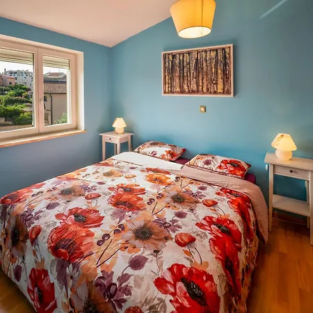 Iva Apartment *